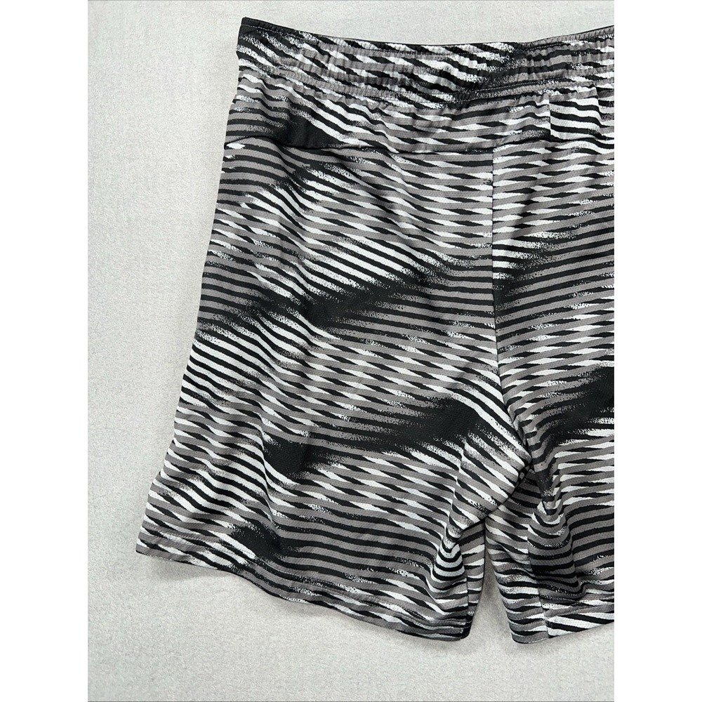 Nike Dri-FIT Men's Shorts Large  Black White Striped Swoosh Athletic - Picture 6 of 7